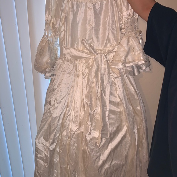 First Communion Dress - Picture 2 of 3